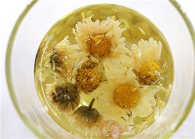 经期能喝菊花茶吗，喝菊花茶有哪些作用-图片2