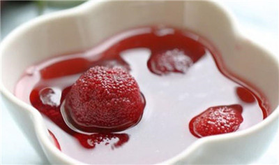 糖水杨梅的制作方法，糖水杨梅的功效与作用