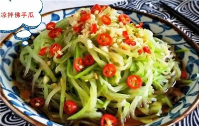 凉拌佛手瓜怎么做好吃，凉拌佛手瓜的做法有哪些-图片3