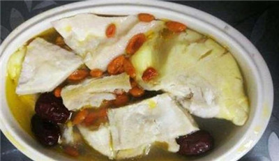 榴莲壳煲鸡汤的做法功效,榴莲壳煲鸡汤的的功效和作用-图片1