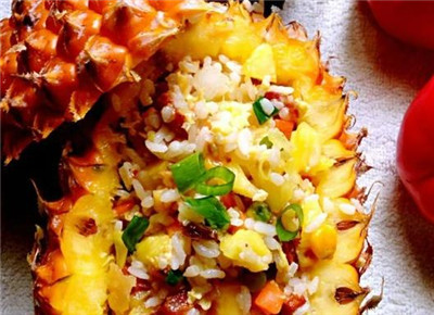菠萝饭最正宗的做法，菠萝饭的家常做法大全-图片1